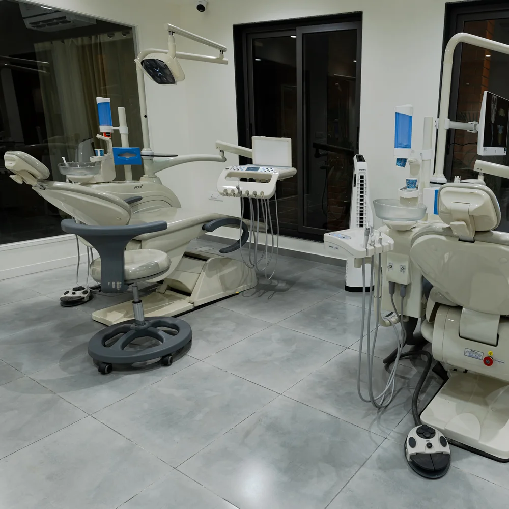 Dr_Gandhi_Dental_Clinic_Gallery_Page_img_12